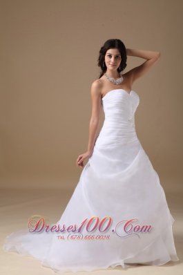 Sweetheart Ruched Court Train Bridal Wedding Gowns