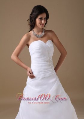 Sweetheart Ruched Court Train Bridal Wedding Gowns