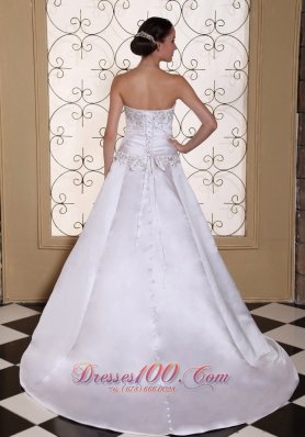 Strapless Embroidery Chapel Train Wedding Gown Dress