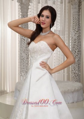 A Line Sweetheart Lace Satin Wedding Dress