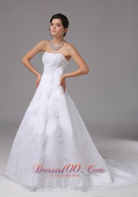 Lace Brush Train Strapless Wedding Gowns For Spring