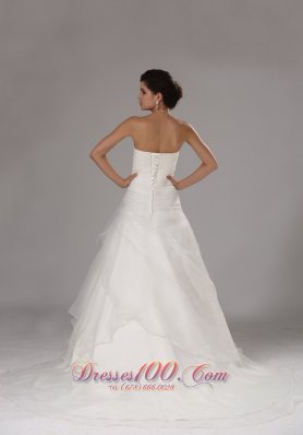 Ruched Organza Appliques Wedding Dress A Line