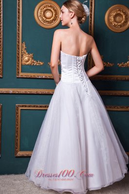 A Line Strapless Lace Wedding Dress Floor Length