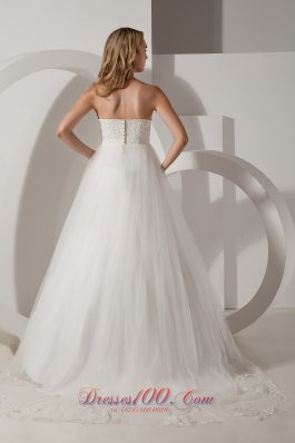 Appliques Brush Train Strapless Wedding Dress