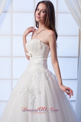 Tulle Beading Bow Strapless Wedding Gown Dress