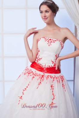 Colored Appliques Organza A Line Strapless Wedding Dress