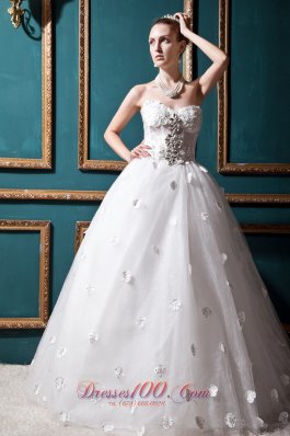 Ball Gown Beaded Sweetheart Appliques Wedding Dresses