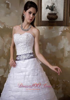 Appliques Layers Wedding Dress With Colored Belt