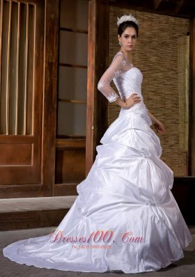 Taffeta Appliques Court Wedding Gowns With Sleeves