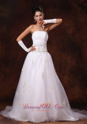 Beaded Tulle Court Train Appliques Wedding Dresses