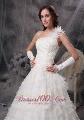 One Shoulder Lace Wedding Dress For Brides