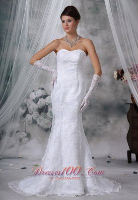 Mermaid Sweetheart Court Train Lace Wedding Dress