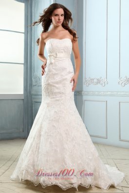 Sweetheart Mermaid Lace Belt Court Wedding Dress