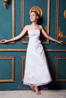 Flower Sash Appliques Strapless Wedding Dress Column