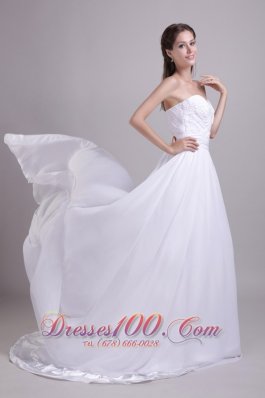 Sweetheart Ruched Train Chiffon Beading Bridal Gowns