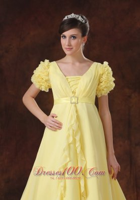 Yellow Neck Short Sleeves Flowers Wedding Dress