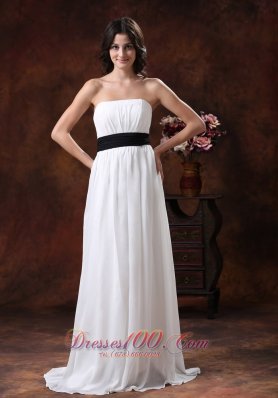 White Chiffon Brush Train Wedding Dress With Black Belt