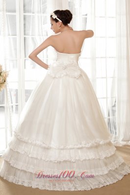 Luxurious Strapless Tulle Taffeta Beaded Wedding Dress