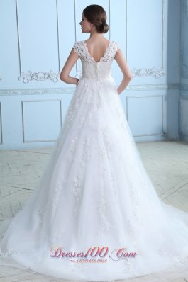 Latest A-line V-neck Wedding Dress Tulle Lace Court Train