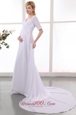 Unique Empire V-neck Wedding Dress Court Train Chiffon