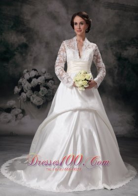 High-class A-line V-neck Court Train Wedding Dress