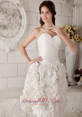 Latest A-line Knee-length Floral Ruch Wedding Dress