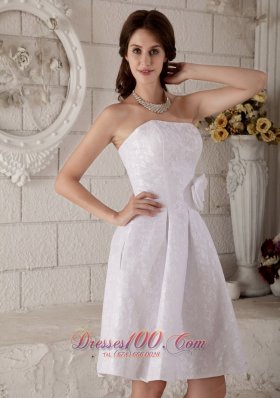 Discounted Princess Strapless Wedding Dress Lace Floral