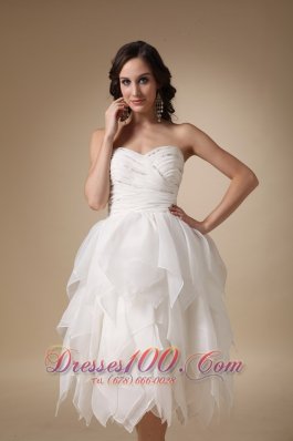 Unique A-line Sweetheart Beading Organza Wedding Dress