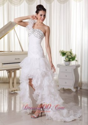 Latest Organza Ruffled Fashionable Wedding Dress On Sale