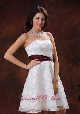 Gorgeous Sassy Smart Trendy Lace Short Wedding Gowns