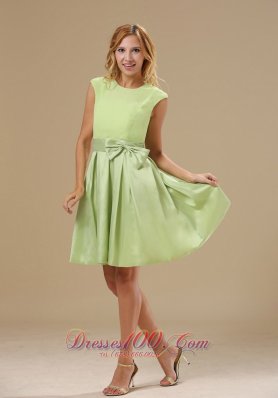 Yellow Green Cap Sleeves Bowknot Prom Dress