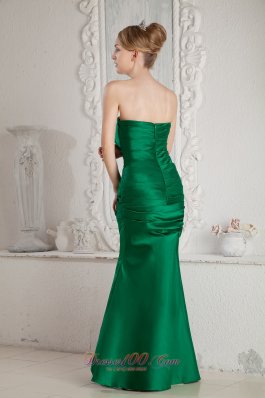 Mermaid Bridesmaid Dress with Satin Green Design