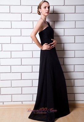 Black Trends One Shoulder Bridesmaid Dress Chiffon