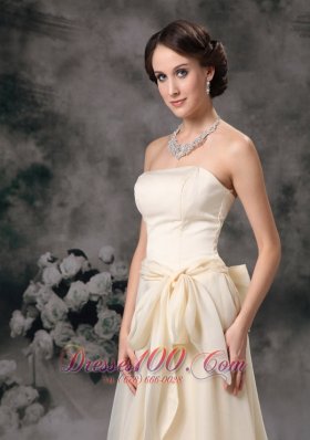 Empire Strapless Off White Prom Evening Wears Sash