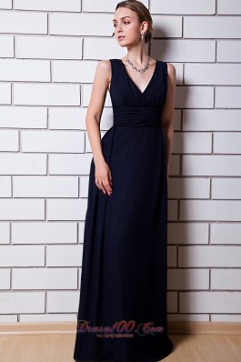 V-neck Black Chiffon Dress for Matrons of Honor