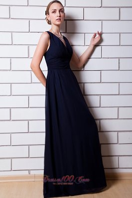 V-neck Black Chiffon Dress for Matrons of Honor