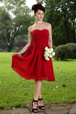 Sweetheart Knee-length Burgundy Bridesmaid Dress Empire