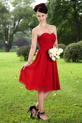 Sweetheart Knee-length Burgundy Bridesmaid Dress Empire