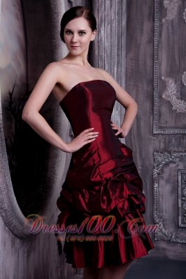 Pick-ups Burgundy A-line Strapless Dress for Bridesmaid