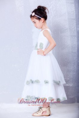 A-line Scoop Flower Girl Dress Tea-length Tulle