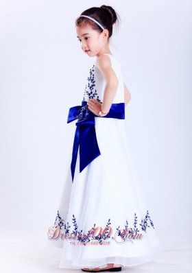 White Blue A-line Scoop Embroidery Flower Girl Dress