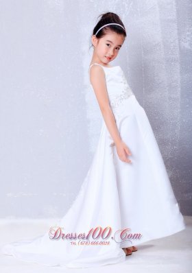 Luxurious White Square Brush Train Flower Girl Dress