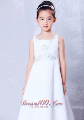 Luxurious White Square Brush Train Flower Girl Dress