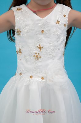 Discount Spring White V-neck Applique Flower Girl dress