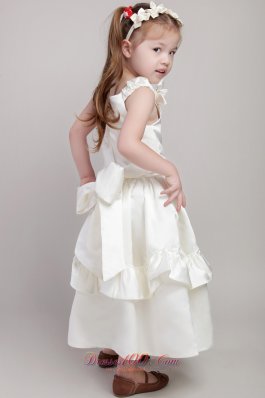 Low Price A Line White Girl Pageant Dress with Bow