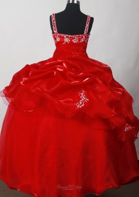 Wine Red Embroidery and Pick-ups Girl Pageant Dresses