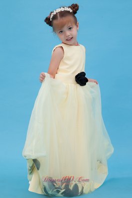 Organza Scoop Flower Girl Dress Hand Made Flower