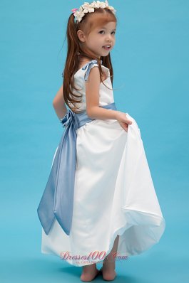 V-neck Colored Belt Flower Little Girl Dresses