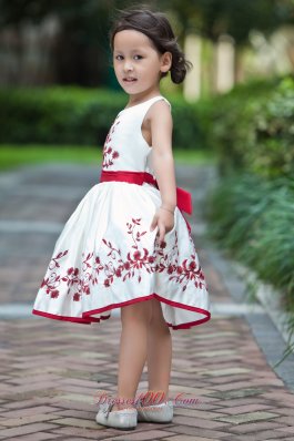 Embroidery White and Red Little Flower Girl Dress