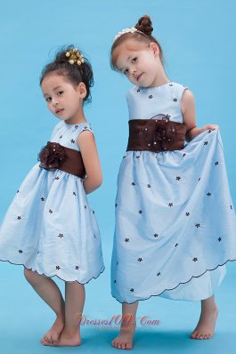 Appliques Baby Blue Colored Flowers Little Girl Dress